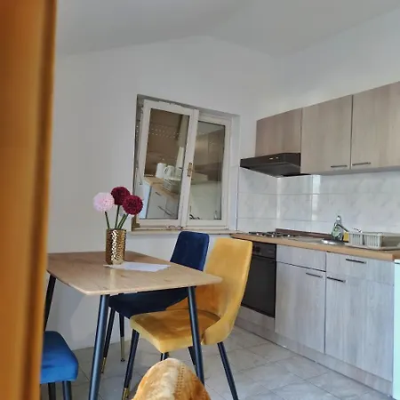 Kipre 3* Cavtat