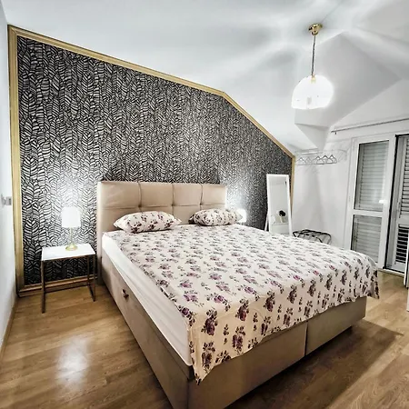 Kipre Guest house 3*
